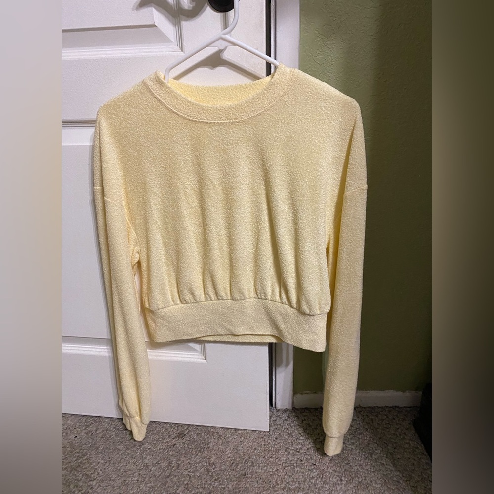Gilly Hicks Crop sweater Size XS